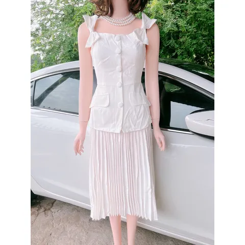 Set áo nơ + chân váy dập ly Hàng có sẵn giao ngay M Maù trắng Hàng chính chủ C Giá 390k/ cả set  hàng xịn