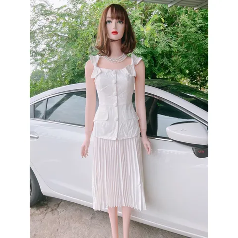 Set áo nơ + chân váy dập ly Hàng có sẵn giao ngay M Maù trắng Hàng chính chủ C Giá 390k/ cả set  hàng xịn