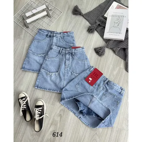 CHÂN VÁY JEAN CÓ QUẦN TRONG TÚI RÁCH CÁ TÍNH Hàng có sẵn giao ngay M Size SM Chất liệu jean cao cấp Giá 150k
