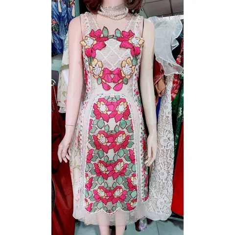 Đầm dự tiệc  ren cao cấp thanh lịch dáng chữ A hai dây đính kết , cover hãng Amy Hàng có sẵn giao ngay S Size S