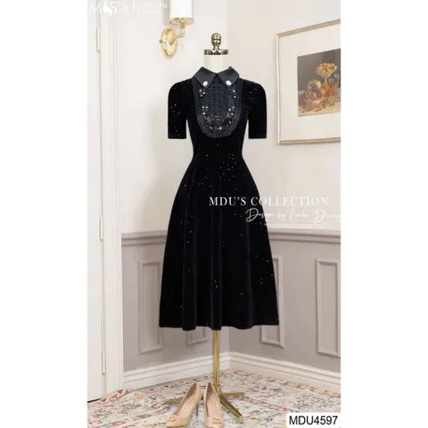 Đầm nhung Dáng Xòe Thiết Kế Đính kết tay tỉ mỉ Cách Điệu, Đính Đá Lấp Lánh Trên Nền Nhung Tuyết Cao Cấp  Hàng có sẵn