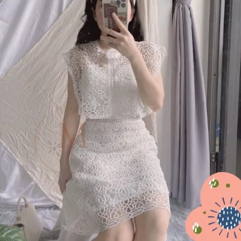 Đầm Thiết Kế Dự Tiệc Ren Trắng Hàng chính chủ ND Size S Hàng có sẵn giao ngay Màu trắng Giá 350k