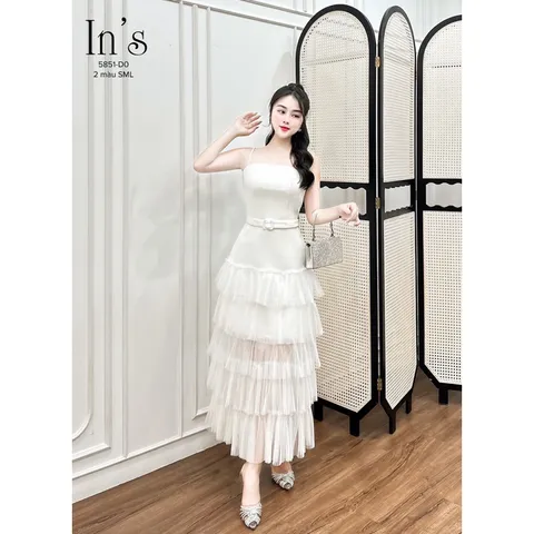 Đầm tầng 2 dây màu trắng Giá 390k, người ta đang bán 7xx Hàng có sẵn giao ngay M Chất liệu ren cao cấp Hàng chính chủ