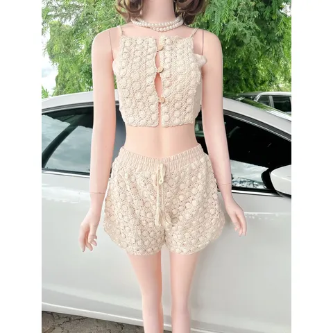 Set sho.rt hai dây nút gỗ gồm áo và quần eo bo chun co giãn dễ mặc Size SM Hàng có sẵn giao ngay  Giá 320k/ cả set