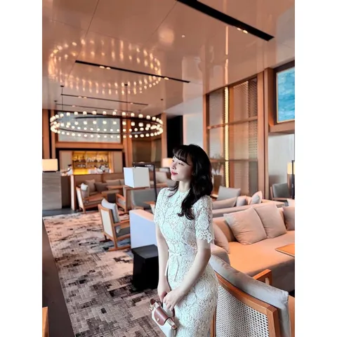 Đầm ren hoa hồng màu kem siêu đẹp Đủ size SMLXL Đúp lót 2 lớp Hàng có sẵn giao ngay Giá 399k