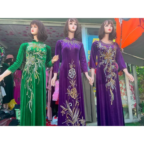 Áo daì nhung đính kêt siêu đẹp Hàng chụp thật 100% Xanh size S , tím giữa size L, tím bìa size XL Hàng siêu đẹp tỉ mỉ