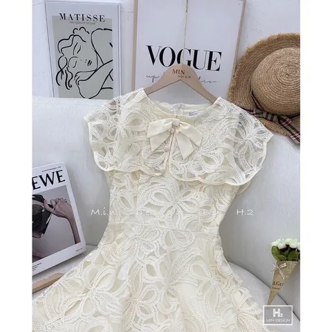 Đầm ren như hình Có size XL , L ,… Giá 390k Hàng có sẵn giao ngay Hàng đường may đẹp, kỹ, đúng mô tả.