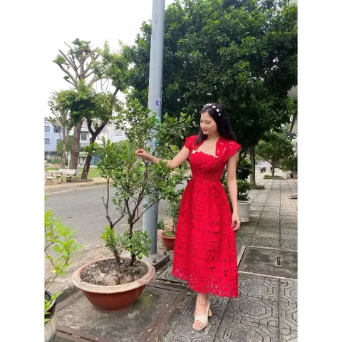 Đầm ren đỏ cao cấp