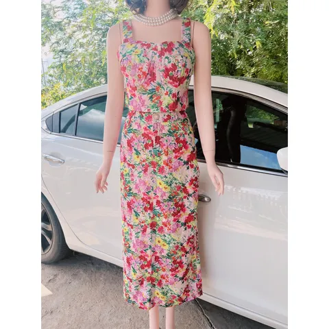 Set thô hoa áo 2s cúp ngực mix chân váy dài dáng A. Lên phom siêu xinh dễ mặc. Hàng 2 lớp màu nổi nét Size sml Xanh- hồg