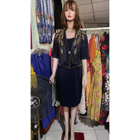 Đầm vest kết đá cao cấp, kết đá thủ công tỉ mỉ Hàng có sẵn giao ngay Màu xanh đậm Đủ size tới 80kg Giá 450k