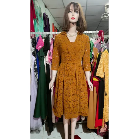 Đầm ren kèm đầm lót bên trong Eo dưới 80cm mặc đẹp Giá 350k/ cả set ( đầm ren + đầm lót) Hàng có sẵn giao ngay