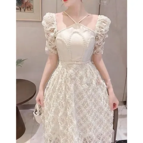 ĐẦM MIDI NUDE REN XÔ HOA DÂY CHÉO CỔ Giá 390k Hang có sẵn giao ngay Màu kem Eo dưới 68cm mặc đẹp