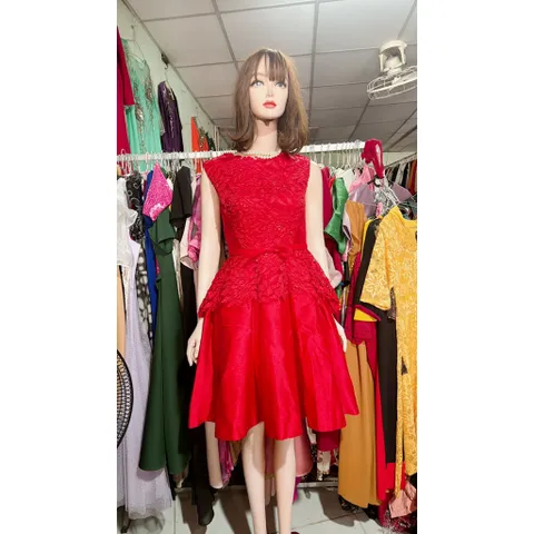 Đầm xoè phối ren cao cấp Hàng có sẵn giao ngay M  Size SM mặc đẹp, eo dưới 72cm Chất liệu tapta cao cấp