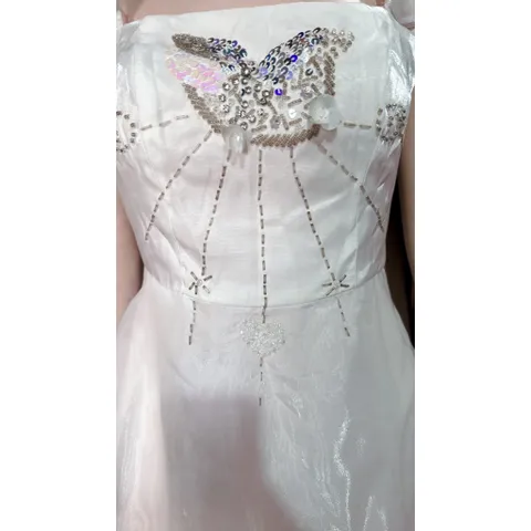 Đầm mày trắng đính kết tay thủ công tỉ mỉ Hàng có sẵn giao ngay S Size S , eo dứoi 68cm mặc đẹp Đúp lót 2 lớp Giá 390k