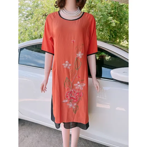 Áo dài cách tân thiết kế chất liệu voan chiffon thêu tay đính kết nổi cao cấp Áo dài cách tân đính kết đá, có màu cam