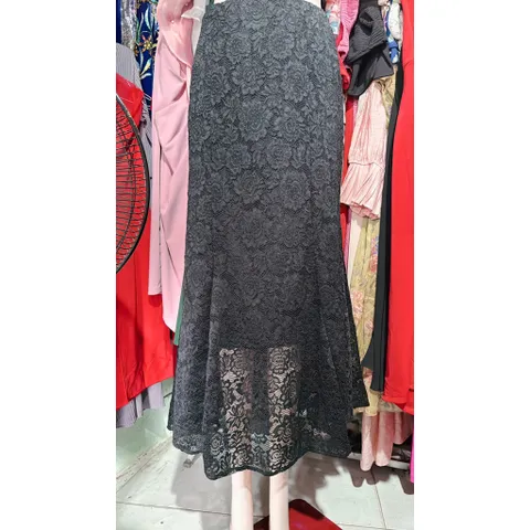 Chân Váy dáng Dài  Đuôi Cá Ren Màu đen Size SMLXL Hàng có sẵn giao ngay Giá 250k Đúp lót 2 lớp, eo có bo chun co giãn