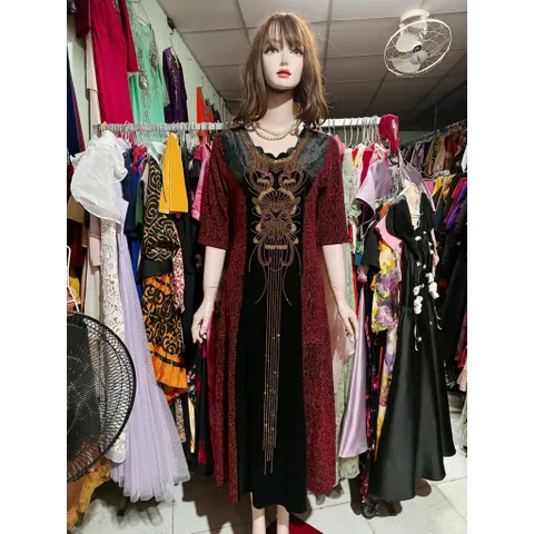Mã đầm dạ hội ép đá - Chất Liệu: nhung phối nhũ . - size:58kg—>78kg. Hàng có sẵn giao ngay Gía 390k Hàng cao cấp