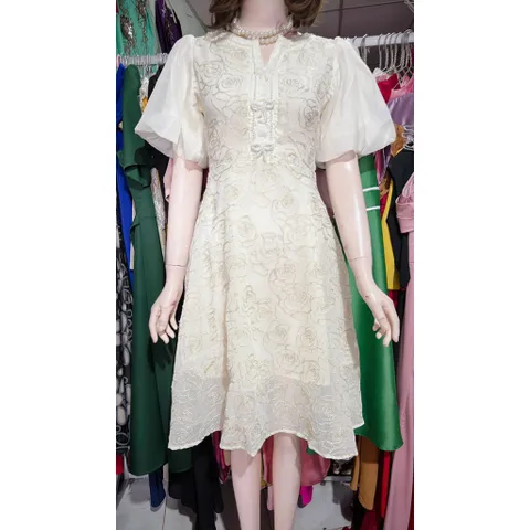 Đầm xoè voan thêu tay phồng siêu đẹp Hàng có sẵn giao ngay S, eo dưới 68cm Đúp lót 2 lớp, hàng chính chủ Thuy Venus