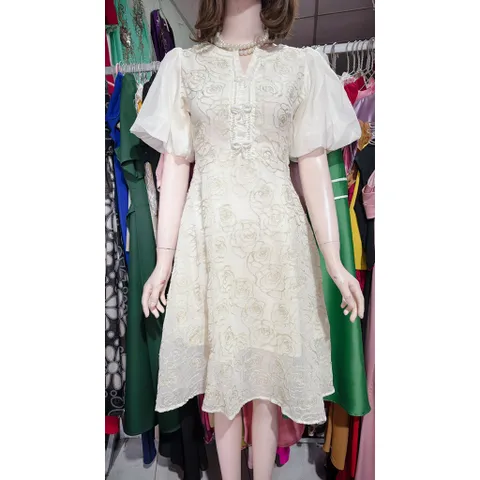 Đầm xoè voan thêu tay phồng siêu đẹp Hàng có sẵn giao ngay S, eo dưới 68cm Đúp lót 2 lớp, hàng chính chủ Thuy Venus