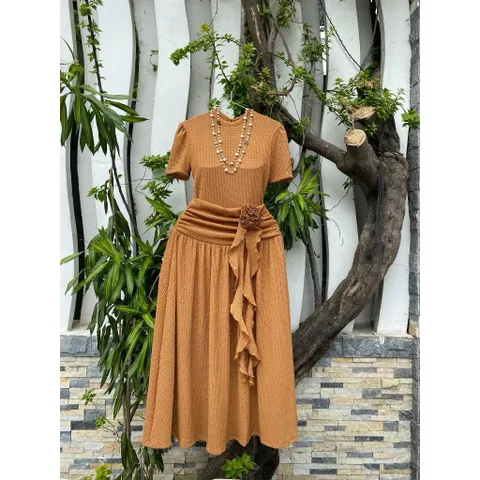 Đầm Ren Cuộn Hoa Tiểu Thư Thoáng Mát, Ren Co Giãn dễ chịu, có hàng bigsize Màu nâu tây Hàng có sẵn giao ngay 2XL