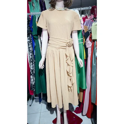 Đầm Ren Cuộn Hoa Tiểu Thư Thoáng Mát, Ren Co Giãn dễ chịu, có hàng bigsize Màu nâu tây Hàng có sẵn giao ngay 2XL