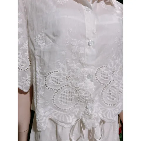 SÉT SHORT REN eo bo chun co giãn dễ mặc+ PHỐI CỔ SƠ MI CAO CẤP, quần có 2 túi Màu trắng Hàng có sẵn giao ngay Giá 390k