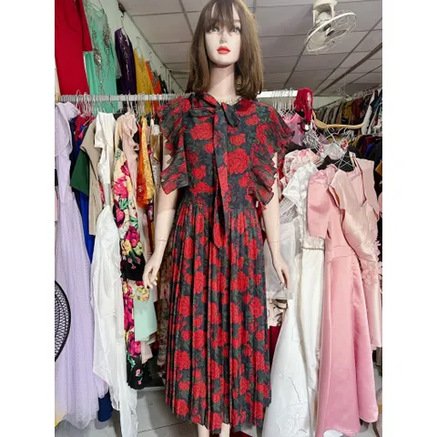 Đầm hoa hồng dập ly phía sau bo chun co giãn dễ mặc Dứoi 70kg mặc đẹp Hàng có sẵn giao ngay Giá 390k Hàng Quảng Châu