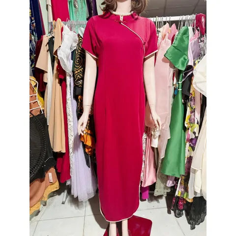 Sườn xám đỏ xinh  Hàng có sẵn giao ngay Eo dưới 88cm mặc đẹp Chất liệu umi co giãn dễ mặc Giá 290k