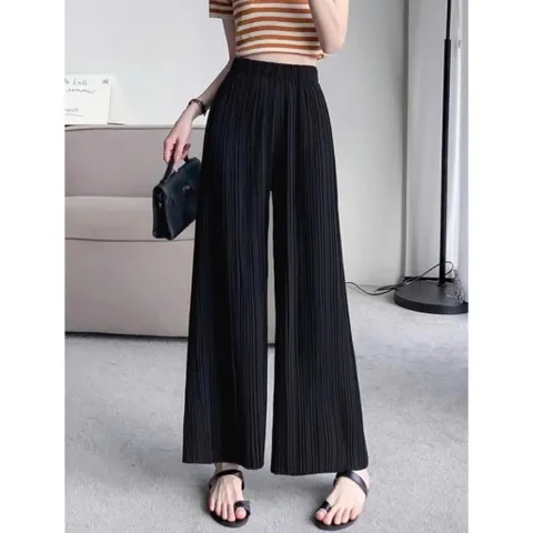 Quần dập ly màu đen siêu đẹp Giá 190k Hàng có sẵn giao ngay Dứoi 65kg mặc đẹp