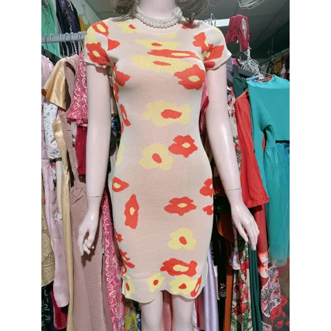 Đầm body len hoa siêu xinh (ảnh thật) Giá 250k Hàng có sẵn giao ngay chuyên hàng thiết kế