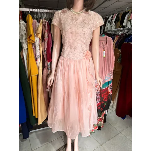 Đầm thiết kế maxi ren lưới nhũ hoa sóng màu hồng nhạt nhẹ nhàng tiểu thư đài cát Hàng có sẵn giao ngay LXL Đủ size SMLXL