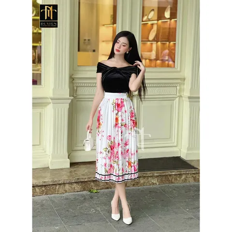 Set rời Channel áo nhug xoắn ngực trễ vai mix chân váy dập li hoa 3D sắc nét, cao cấp, sang trọng Giá 330k