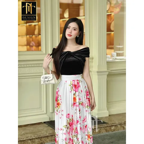 Set rời Channel áo nhug xoắn ngực trễ vai mix chân váy dập li hoa 3D sắc nét, cao cấp, sang trọng Giá 330k