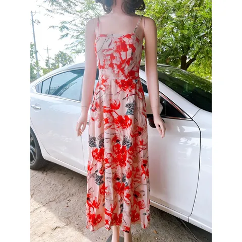 Đầm hoa hai dây chất liệu lụa mango cao cấp, dáng dài form xòe bo chun phía sau (hàng thiết kế), có 2 túi 2 bên