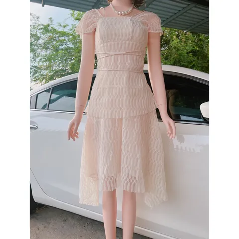Đầm dự tiệc thiết kế cao cấp ren be tay cánh tiên, váy đi ăn cưới cho giới trẻ chất liệu ren voan nhún Giá 390k