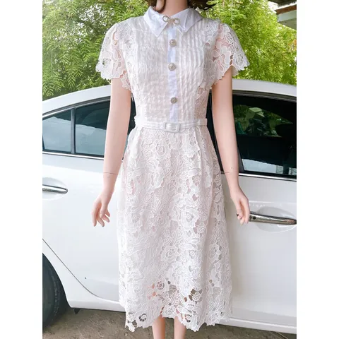 Đầm trắng cổ điển Ren Thanh Lịch Hàng siêu đẹp Giá 550k Hàng có sẵn giao ngay L Màu trắng Chất liệu ren nổi cao cấp