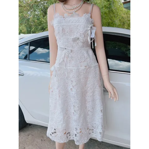 Váy trắng ren 2 dây thướt tha dịu dàng Giá 390k Có siZe S và M Hàng có sẵn giao ngay Hàng đường may đẹp, kỹ, đúng mô tả