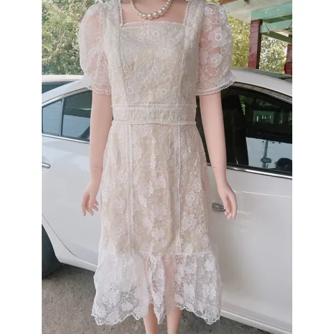 đầm ren cao cấp 2 lớp xịn  giá 350k hàng có sẵn giao ngay L chuyên hàng thiết kế Màu trắng kem