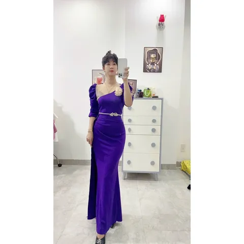 Đầm dạ hội kết hoa siêu đẹp Chất liệu thun Anh co giãn  Giá 350k Mau xanh lá , đen và tím huế Hàng có sẵn giao ngay