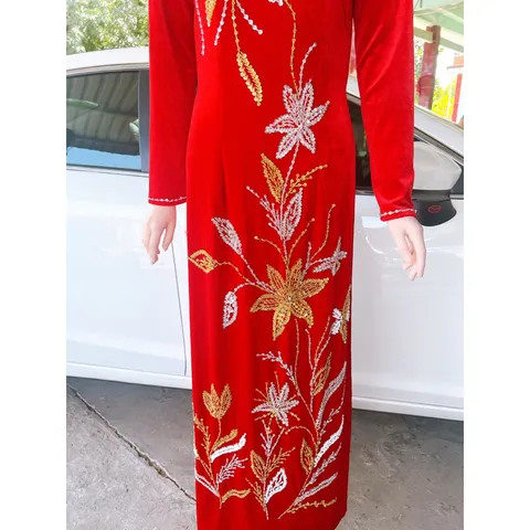 Áo dài nhung màu đỏ dính kết siêu đẹp Hàng có sẵn giao ngay L Giá 490k ( quần 120k/ quần)