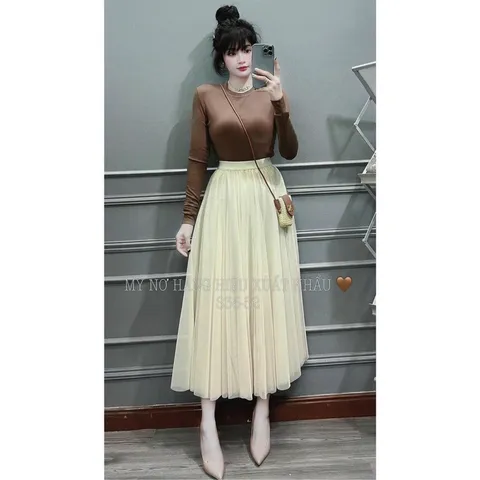 🎉🎉🎆🎆🎄🎄 CHÂN VÁY LƯỚI SIÊU HOT Giá 180k Chất siêu dày dặn đẹp ạ Lưng bo chun co giãn Free sz ạ