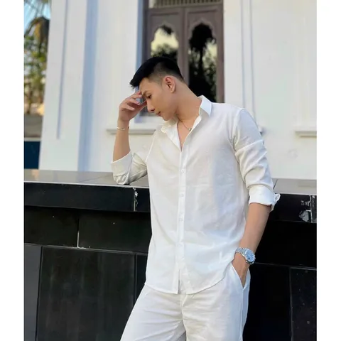 Áo xinh tựu trường,Áo sơ mi trắng cùng mùa tựu trường Em có nhiều mẫu áo trắng sơ mi size nhỏ size lớn nhiều lắm