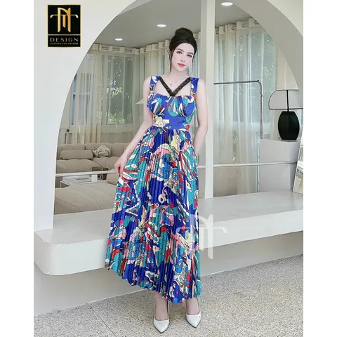 Váy 2 dây xoè dập di rúm ngực. Màu sắc hoạ tiết nét căg. Lụa latin mát mịn ko  nhăn nhàu Size sml Đỏ- xanh Giá 400k