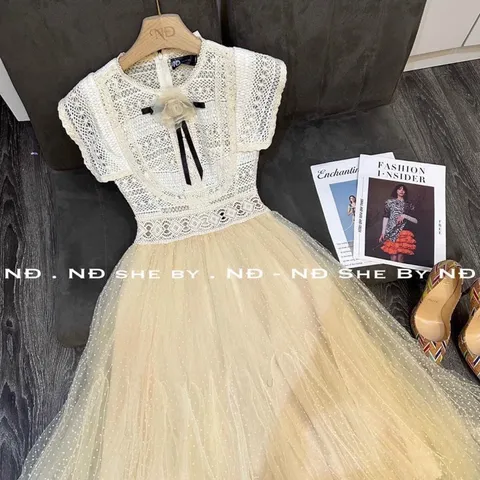 Đầm ren như hình Giá 370k Hàng cao cấp siêu đẹp Hàng có sẵn giao ngay