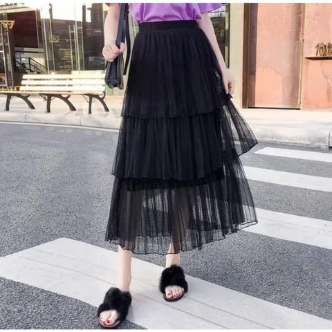 Chân váy ren đen Quảng Châu Giá 190k Ren đẹp cao cấp Hàng có sẵn giao ngay Hàng đường may đẹp, kỹ, đúng mô tả.