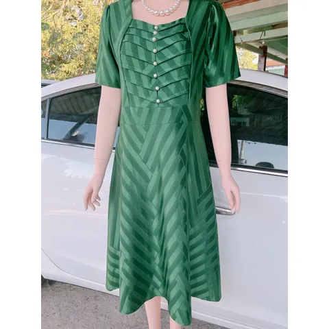 Giá 350k Hàng có sẵn giao ngay Màu xanh rêu đính ngọc   free size 70kg Hình chup thật 100%