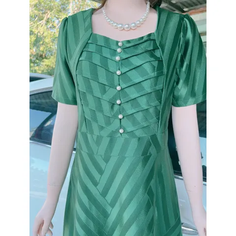 Giá 350k Hàng có sẵn giao ngay Màu xanh rêu đính ngọc   free size 70kg Hình chup thật 100%