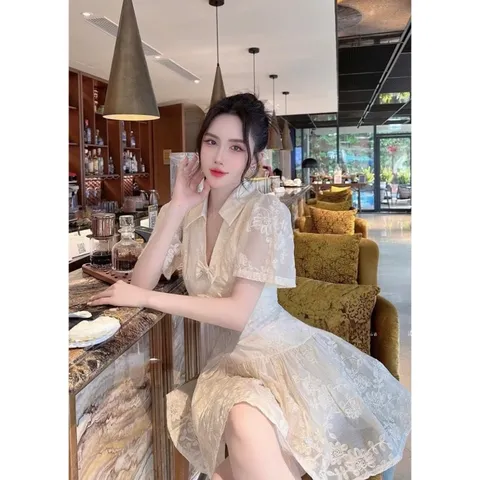 Đầm thiết kế nữ thêu hoa chiết eo phối nơ dáng ngắn  phù hợp đi chơi, dạo phố, đi tiệc ..thiết kế ren thêu hoa nổi đính