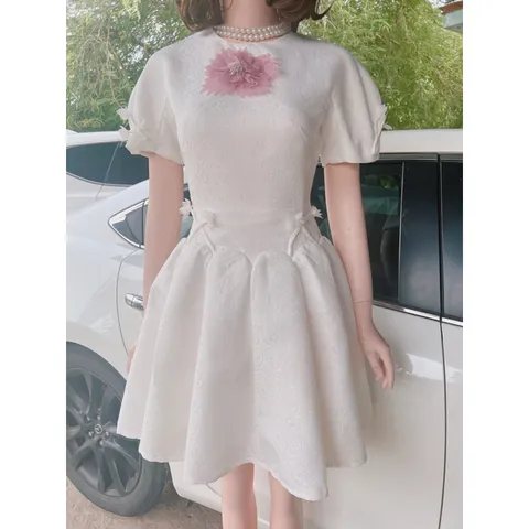 Đầm siêu đẹp Thời Trang Sang Trọng Giá 290k Hàng có sẵn giao ngay Hình chụp thật 100%