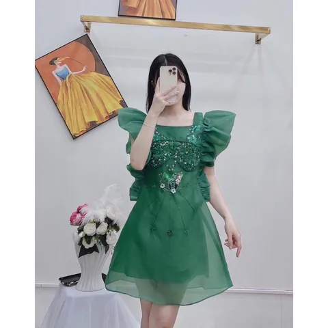 ĐẦM XUÔNG VOAN TAY CÁNH TIÊN KẾT CƯỜM  - chất voan tơ lót lớp trong mặc nhẹ , mát . - mặc đi chơi đi tiệc đều đẹp.